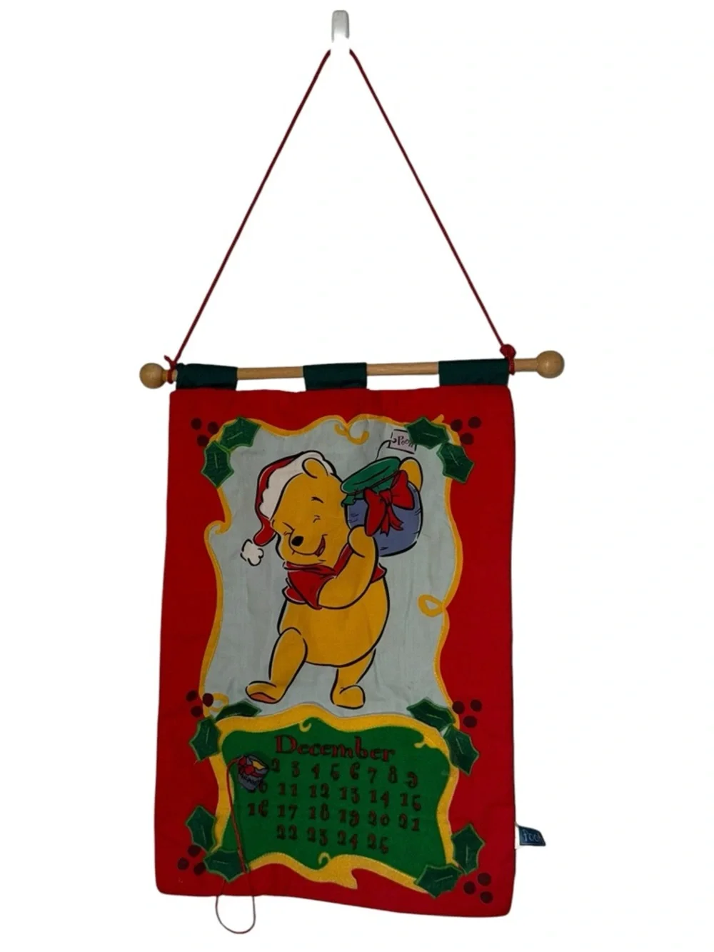 Vintage Disney Winnie the Pooh Christmas Countdown Advent Wall Hanging Calendar